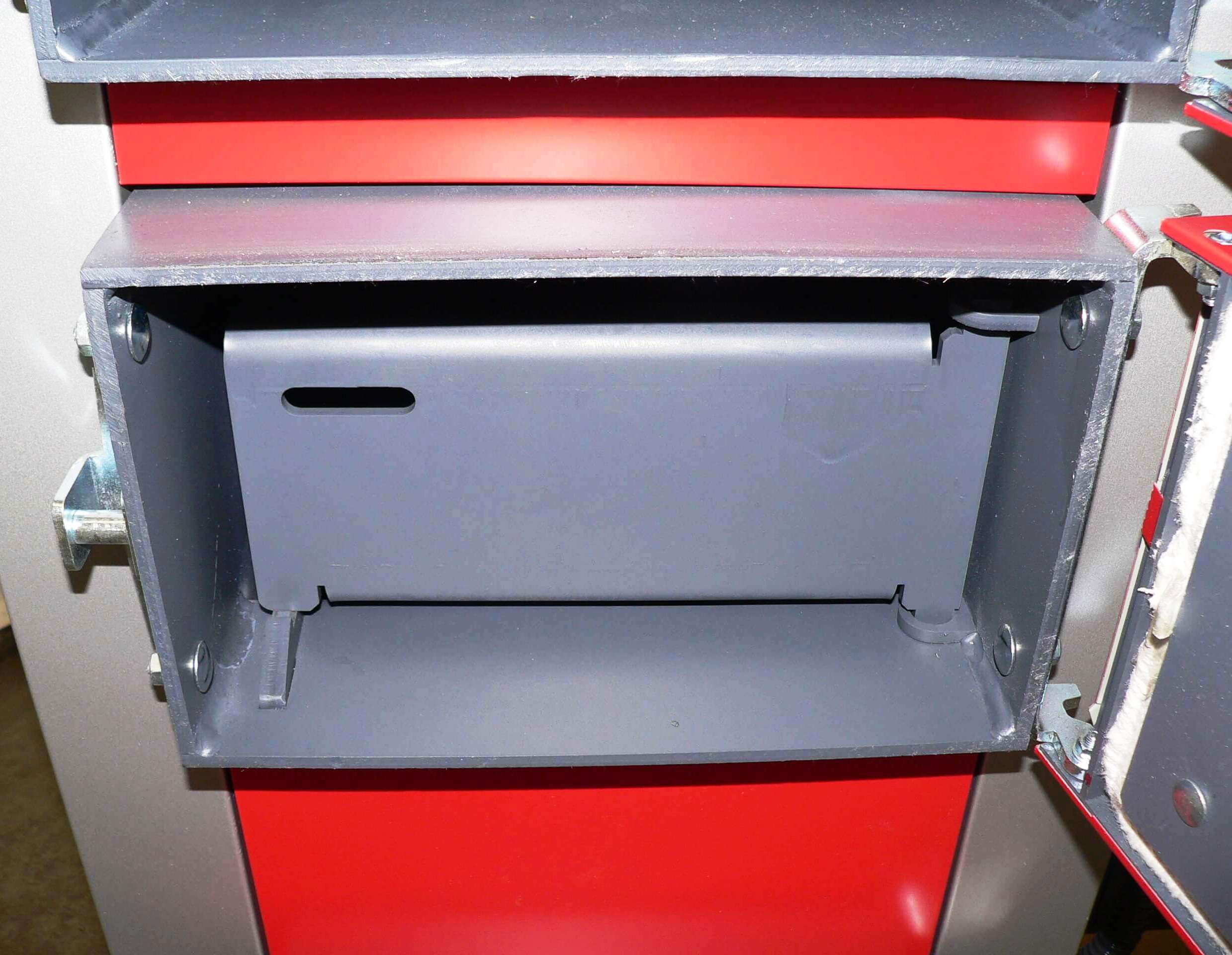 Твердотопливный котел Defro