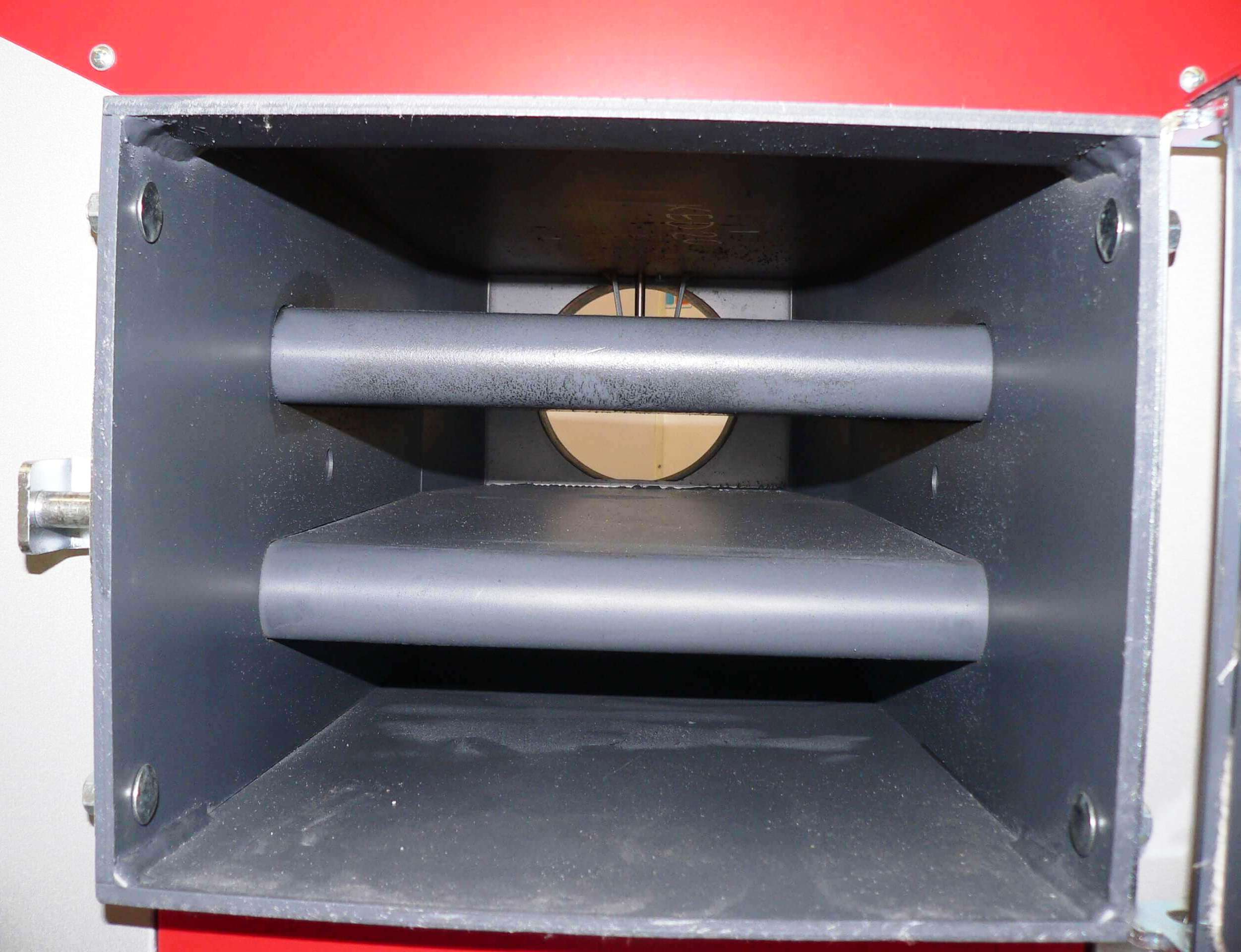 Твердотопливный котел Defro